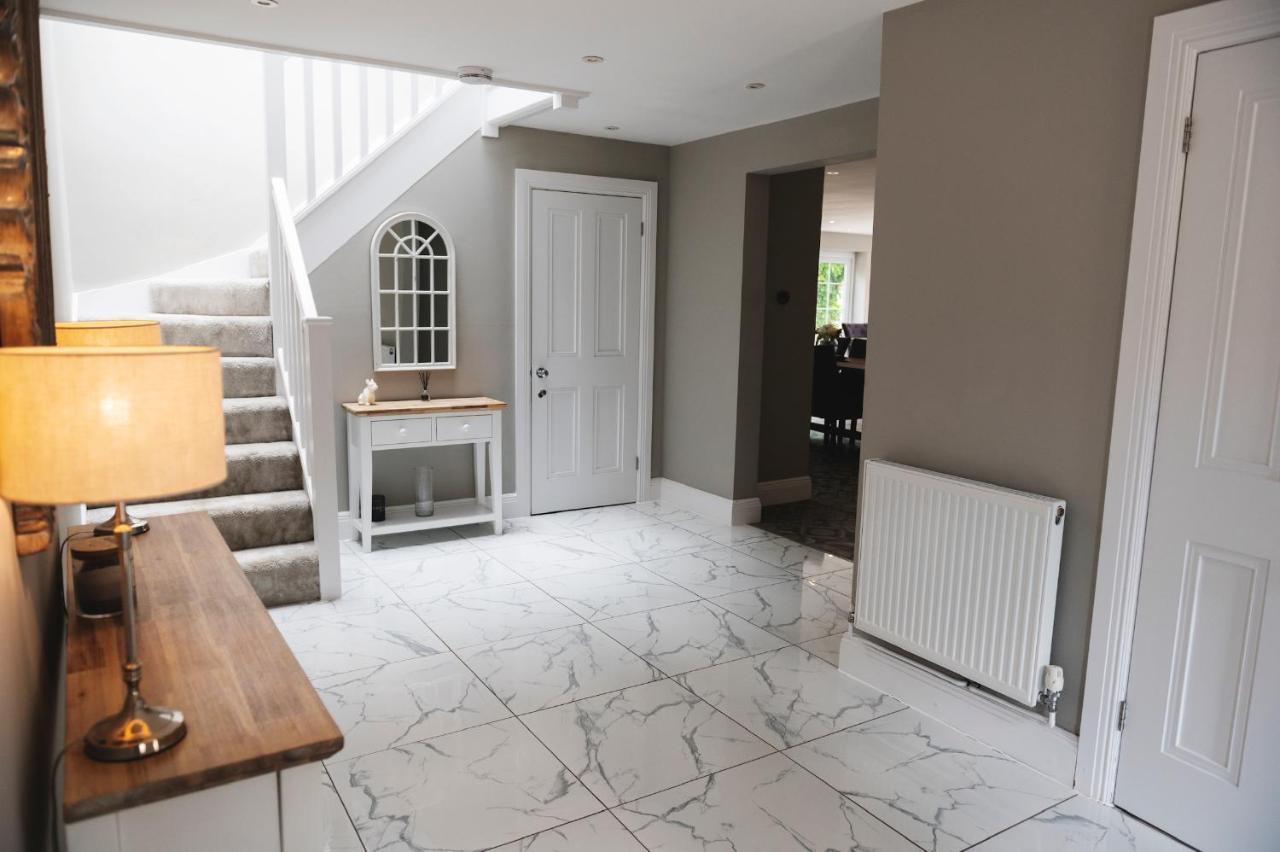 Large Country House - Hot Tub - Pool Table - Bbq - 5 Bedrooms - Log Burner Three Legged Cross Esterno foto