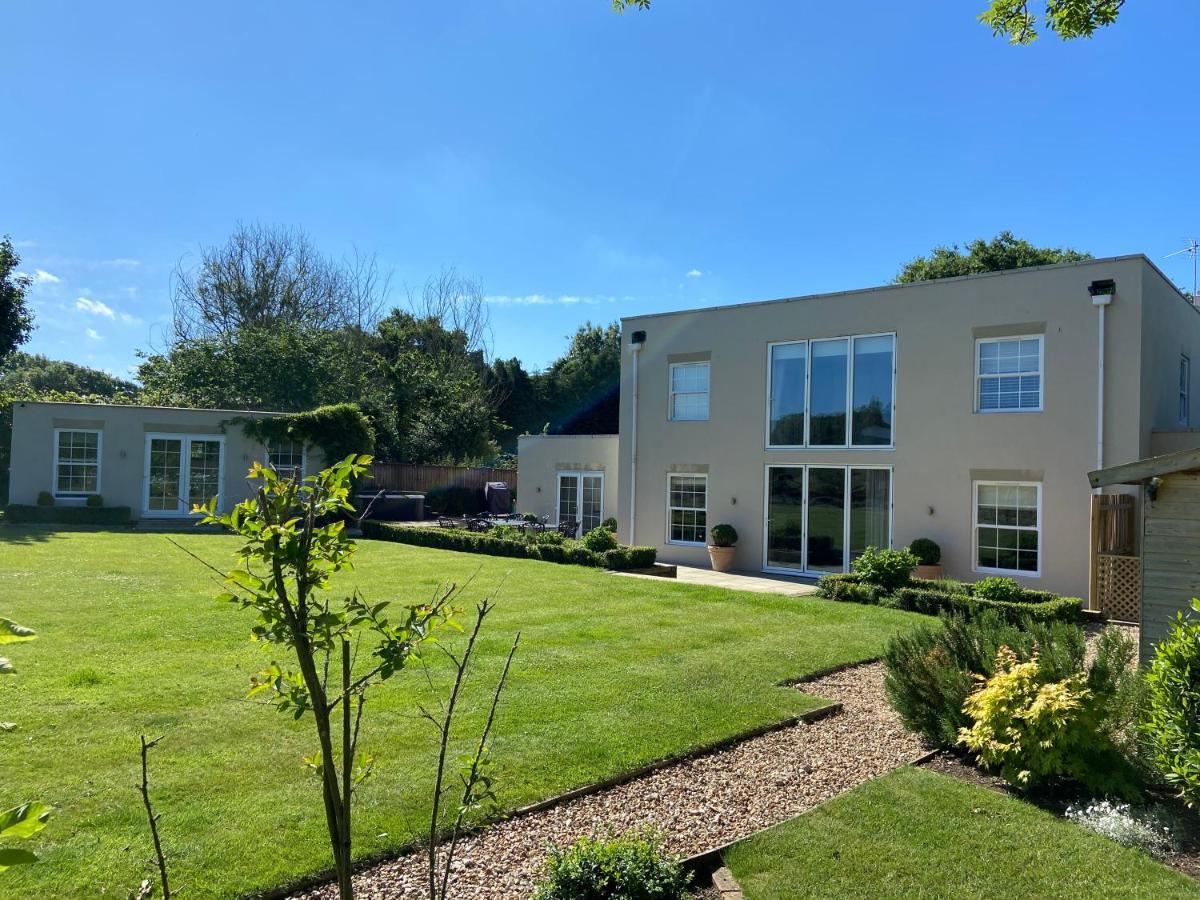 Large Country House - Hot Tub - Pool Table - Bbq - 5 Bedrooms - Log Burner Three Legged Cross Esterno foto